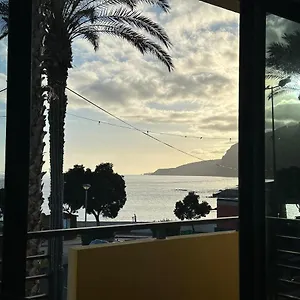 Amarelo Apartamento