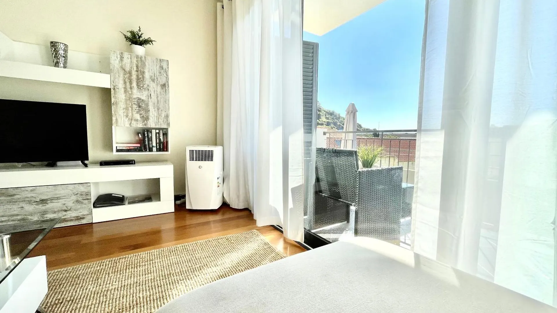 Plaza Charming Flat Apartamento Santa Cruz - Madeira